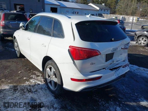 2011 Audi Q5 Premium Plus z VIN WA1DKAFP8BA056054, wystawiony jako IAAI lot #41481489 z przebiegiem 94 438 mil mil oraz . Historia ofert i sprzedaży dostępna na DreamBid. Obrazek 3.