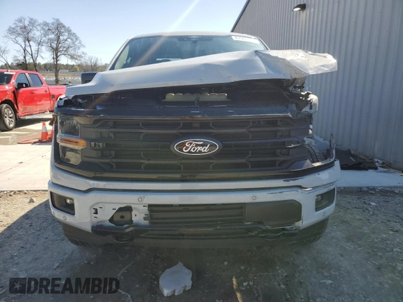 2024 Ford F-150 XLT with VIN 1FTFW3L55RFA53143, listed as a Copart auction lot 47960675 with 6,847 mi miles and Salvage Title. Bid and sale history available at carsss.com. Image 5.