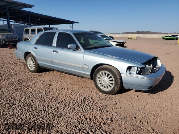 2009 Mercury Grand Marquis LS with VIN 2MEHM75V09X611485, listed as a Copart auction lot 51715775 with 97,578 mi miles and Salvage Title. Bid and sale history available at carsss.com. Image 4.