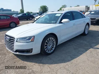 2015 Audi A8 3.0T z VIN WAU3GAFD4FN020897, wystawiony jako IAAI lot #42480222 z przebiegiem 68 894 mil mil oraz . Historia ofert i sprzedaży dostępna na DreamBid. Obrazek 2.