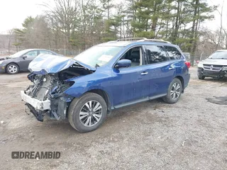 2017 Nissan Pathfinder SV with VIN 5N1DR2MM7HC676788, listed as a IAAI auction lot 41021944 with 80,009 mi miles. Bid and sale history available at carsss.com. Image 18.