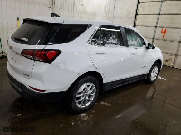 2022 Chevrolet Equinox LT with VIN 3GNAXUEV1NL243250, listed as a Copart auction lot 47805645 with 66,985 mi miles and Salvage Title. Bid and sale history available at carsss.com. Image 3.