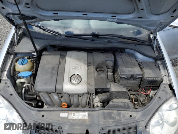 2009 Volkswagen Jetta SE with VIN 3VWRM71K99M156016, listed as a Copart auction lot 57711095 with 206,869 mi miles and Clean title. Bid and sale history available at DreamBid. Image 11.