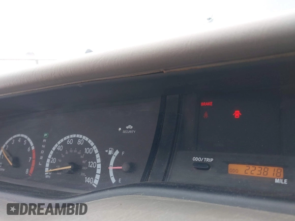 2000 Toyota Avalon XL with VIN 4T1BF28B0YU024002, listed as a IAAI auction lot 41521846 with 223,818 mi miles and . Bid and sale history available at DreamBid. Image 7.