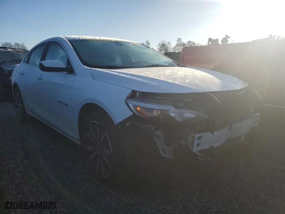 2020 Chevrolet Malibu RS with VIN 1G1ZG5STXLF154667, listed as a Copart auction lot 48537075 with 32,116 mi miles and Salvage Title. Bid and sale history available at carsss.com. Image 4.