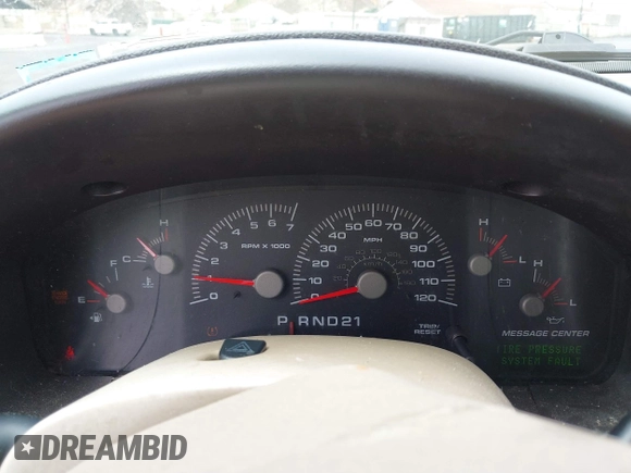 2004 Ford Expedition Eddie Bauer with VIN 1FMFU18L94LB16882, listed as a IAAI auction lot 42271559 with 155,890 mi miles and . Bid and sale history available at DreamBid. Image 7.
