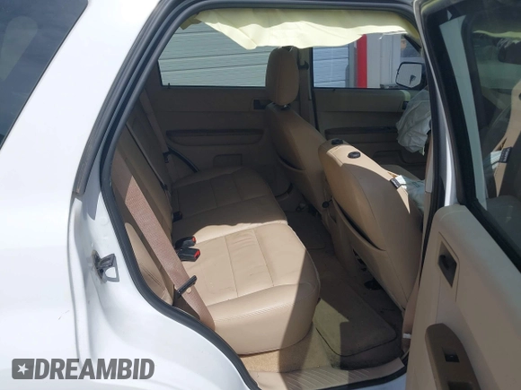 2008 Ford Escape XLT with VIN 1FMCU03168KD51111, listed as a IAAI auction lot 42523942 with 123,203 mi miles and . Bid and sale history available at DreamBid. Image 8.