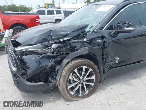 2024 Toyota Corolla Cross XLE with VIN 7MUEAABG8RV084586, listed as a IAAI auction lot 42211214 with 16,316 mi miles and . Bid and sale history available at DreamBid. Image 6.