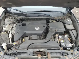 2014 Nissan Altima S with VIN 1N4AL3AP4EN354936, listed as a Copart auction lot 52118085 with 134,217 mi miles and Salvage Title. Bid and sale history available at DreamBid. Image 11.