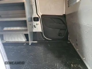 2019 Ram ProMaster City Cargo Tradesman z VIN ZFBHRFAB4K6N15095, wystawiony jako Copart lot #51142275 z przebiegiem 87 409 mil mil oraz Czysty tytuł • Clean title. Historia ofert i sprzedaży dostępna na DreamBid. Obrazek 10.