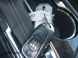 2024 Buick Encore GX Sport Touring z VIN KL4AMDSL3RB083426, wystawiony jako IAAI lot #42067872 z przebiegiem 45 504 mil mil oraz . Historia ofert i sprzedaży dostępna na DreamBid. Obrazek 11.