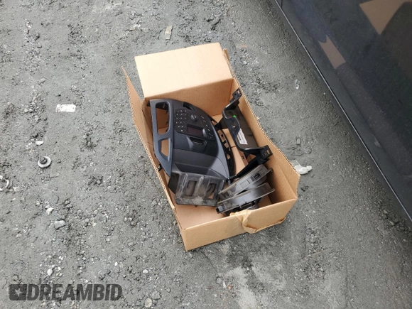 2014 Ford Transit Connect XL с VIN NM0LS7E7XE1136835, выставлен на аукционе Copart как лот 59586125 с пробегом 115 553 миль миль и Списание • Salvage title. История ставок и продаж доступна на DreamBid. Изображение 13.