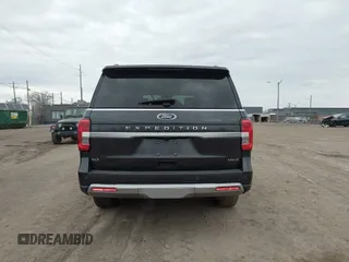 2023 Ford Expedition Max XLT с VIN 1FMJK1J85PEA29723, выставлен на аукционе IAAI как лот 41902898 с пробегом 51 841 миль миль и . История ставок и продаж доступна на DreamBid. Изображение 16.