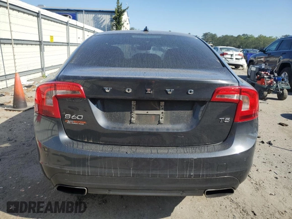 2015 Volvo S60 T5 Drive-E Premier с VIN YV140MFK2F1350695, выставлен на аукционе Copart как лот 53275725 с пробегом 98 962 миль миль и Списание • Salvage title. История ставок и продаж доступна на DreamBid. Изображение 6.