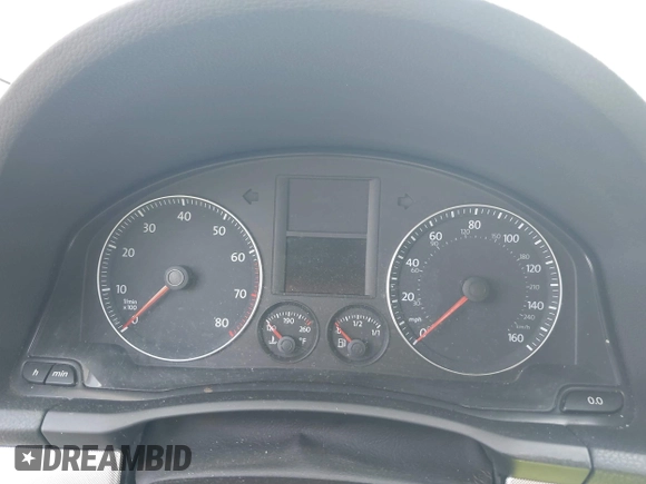 2008 Volkswagen Jetta SE with VIN 3VWRZ71KX8M173889, listed as a IAAI auction lot 42062818 with Not provided miles and . Bid and sale history available at DreamBid. Image 14.