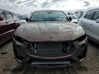 2020 Maserati Levante S with VIN ZN661YUS6LX346128, listed as a Copart auction lot 49463535 with 18,853 mi miles and Salvage Title. Bid and sale history available at carsss.com. Image 5.