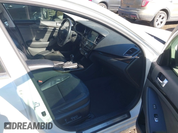 2016 Kia Cadenza Premium with VIN KNALN4D7XG5211147, listed as a IAAI auction lot 41452434 with 108,443 mi miles and . Bid and sale history available at DreamBid. Image 5.