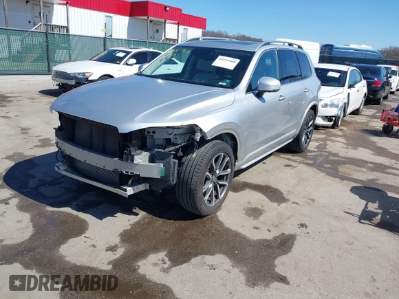 2016 Volvo XC90 T6 Momentum with VIN YV4A22PK7G1047805, listed as a IAAI auction lot 41810408 with 82,954 mi miles. Bid and sale history available at carsss.com. Image 19.