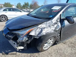 2018 Toyota Prius Two with VIN JTDKBRFU1J3581929, listed as a IAAI auction lot 41887196 with 1 mi miles. Bid and sale history available at carsss.com. Image 6.