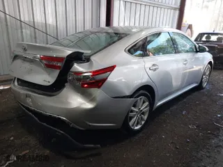 2014 Toyota Avalon Limited with VIN 4T1BK1EB3EU131499, listed as a IAAI auction lot 41752249 with 60,812 mi miles. Bid and sale history available at carsss.com. Image 4.