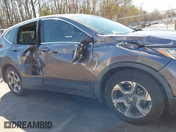 2017 Honda CR-V EX with VIN 7FARW1H51HE043873, listed as a IAAI auction lot 41866810 with 175,304 mi miles. Bid and sale history available at carsss.com. Image 6.