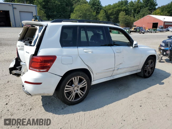 2014 Mercedes-Benz GLK 350 with VIN WDCGG8JB2EG324777, listed as a Copart auction lot 71431924 with 68,595 mi miles and Clean Title. Bid and sale history available at DreamBid. Image 3.