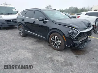 2025 Kia Sportage EX with VIN 5XYK33DF5SG236124, listed as a IAAI auction lot 41875663 with 4,114 mi miles. Bid and sale history available at carsss.com. Image 1.