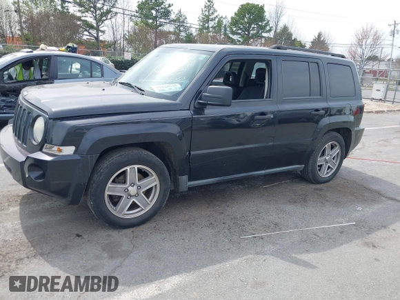 2008 Jeep Patriot Sport with VIN 1J8FT28WX8D711353, listed as a IAAI auction lot 41793321 with 161,777 mi miles. Bid and sale history available at carsss.com. Image 17.