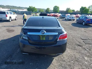 2012 Buick LaCrosse Premium 1 z VIN 1G4GD5E35CF282278, wystawiony jako IAAI lot #42146380 z przebiegiem 92 968 mil mil oraz . Historia ofert i sprzedaży dostępna na DreamBid. Obrazek 16.