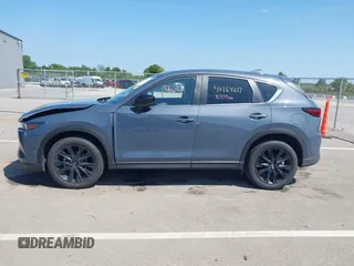 2024 Mazda CX-5 2.5 S Preferred Package with VIN JM3KFBCL6R0417863, listed as a IAAI auction lot 40169217 with 8,909 mi miles. Bid and sale history available at carsss.com. Image 14.