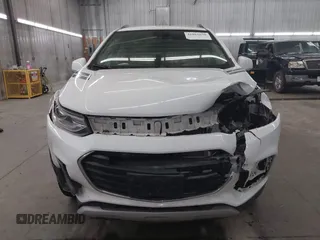 2017 Chevrolet Trax LT z VIN 3GNCJPSB2HL285128, wystawiony jako IAAI lot #41861638 z przebiegiem 129 748 mil mil oraz . Historia ofert i sprzedaży dostępna na DreamBid. Obrazek 12.