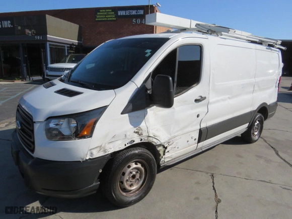 2018 Ford Transit Van with VIN 1FTYR1YG9JKA68352, listed as a Copart auction lot 85918324 with NaN miles and Salvage Title. Bid and sale history available at carsss.com. Image 2.