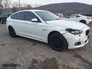2012 BMW 5 Series Gran Turismo 550i xDrive with VIN WBASP4C55CC899960, listed as a IAAI auction lot 41239650 with 178,356 mi miles. Bid and sale history available at carsss.com. Image 1.