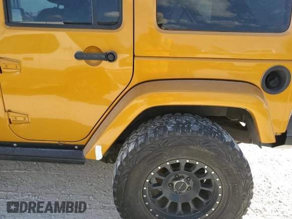 2014 Jeep Wrangler Unlimited Rubicon X with VIN 1C4HJWFGXEL167737, listed as a Copart auction lot 77240414 with 97,721 mi miles and Non repairable. Bid and sale history available at DreamBid. Image 12.