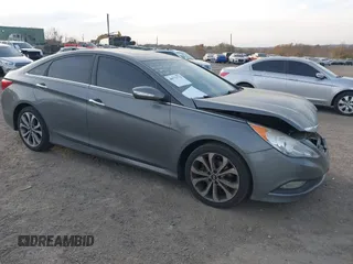 2014 Hyundai Sonata Limited with VIN 5NPEC4AB9EH897799, listed as a IAAI auction lot 40771774 with 221,000 mi miles and . Bid and sale history available at DreamBid. Image 1.