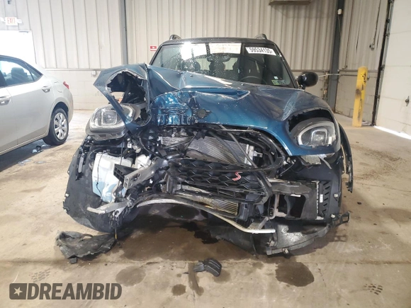 2022 MINI Countryman Cooper S with VIN WMZ83BR01N3N40309, listed as a Copart auction lot 59534135 with 33,586 mi miles and Salvage title. Bid and sale history available at DreamBid. Image 5.