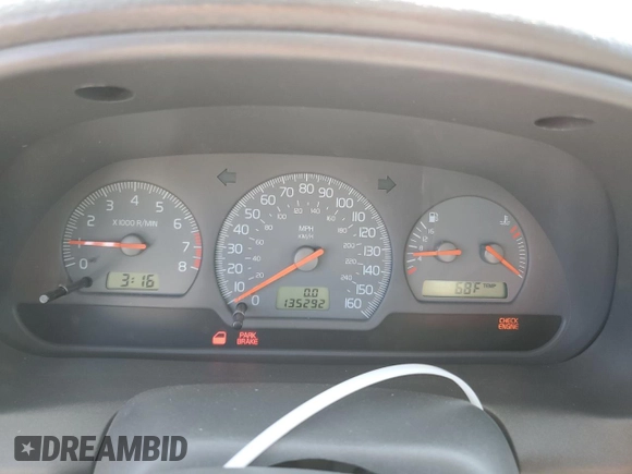 2000 Volvo S40 с VIN YV1VS2551YF466510, выставлен на аукционе Copart как лот 60744395 с пробегом 135 292 миль миль и Списание • Salvage title. История ставок и продаж доступна на DreamBid. Изображение 9.