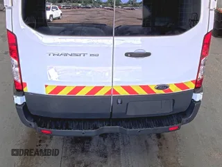 2018 Ford Transit с VIN 1FTYE1YM9JKB52110, выставлен на аукционе IAAI как лот 42610426 с пробегом 156 532 миль миль и . История ставок и продаж доступна на DreamBid. Изображение 10.