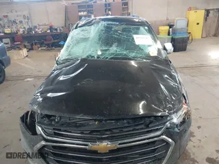 2020 Chevrolet Traverse LT Leather with VIN 1GNEVHKW3LJ114930, listed as a IAAI auction lot 41533115 with 74,709 mi miles. Bid and sale history available at carsss.com. Image 6.