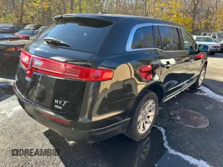 2018 Lincoln MKT with VIN 2LMHJ5NK6JBL02688, listed as a Copart auction lot 54199005 with 185,133 mi miles and Clean Title. Bid and sale history available at carsss.com. Image 4.
