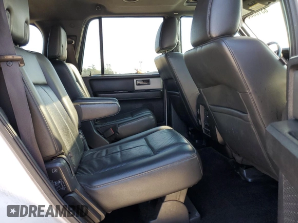 2014 Ford Expedition Limited z VIN 1FMJU1K53EEF65470, wystawiony jako Copart lot #83103034 z przebiegiem 211 577 mil mil oraz Szkoda całkowita • Salvage title. Historia ofert i sprzedaży dostępna na DreamBid. Obrazek 11.