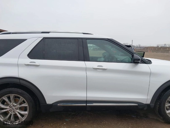 2020 Ford Explorer Limited with VIN 1FMSK7FH1LGC02278, listed as a IAAI auction lot 41598806 with 70,745 mi miles. Bid and sale history available at carsss.com. Image 13.