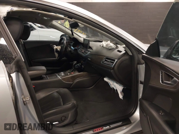 2018 Audi A7 Prestige with VIN WAU23AFC4JN034435, listed as a IAAI auction lot 41193774 with 61,833 mi miles. Bid and sale history available at carsss.com. Image 5.