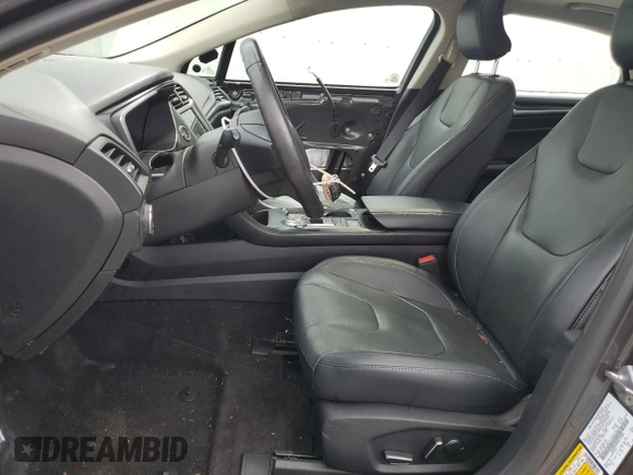 2019 Ford Fusion Titanium with VIN 3FA6P0SU9KR157802, listed as a Copart auction lot 61126605 with 70,764 mi miles and Salvage title. Bid and sale history available at DreamBid. Image 7.