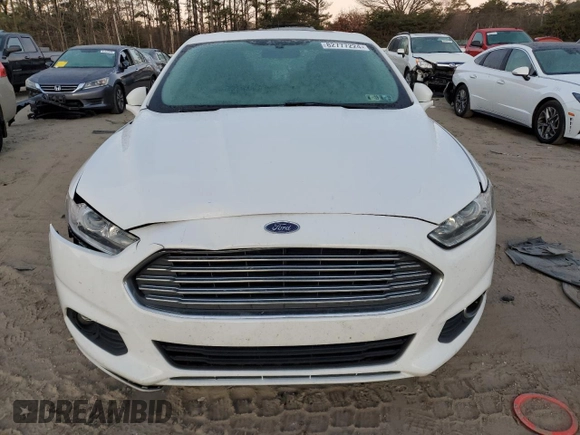 2016 Ford Fusion SE with VIN 3FA6P0HD8GR286726, listed as a Copart auction lot 82777224 with 121,414 mi miles and Salvage Title. Bid and sale history available at DreamBid. Image 5.