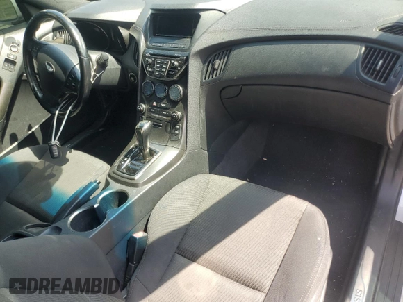 2016 Hyundai Genesis Coupe 3.8L Base with VIN KMHHT6KJ1GU135408, listed as a Copart auction lot 54202545 with 119,697 mi miles and Clean title. Bid and sale history available at DreamBid. Image 8.