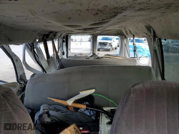 2007 Ford Econoline Passenger XL with VIN 1FBNE31L77DA87212, listed as a Copart auction lot 80886604 with Not Provided miles and Salvage Title. Bid and sale history available at carsss.com. Image 10.