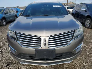 2017 Lincoln MKC Reserve with VIN 5LMTJ3DH3HUL08207, listed as a Copart auction lot 55344705 with 97,128 mi miles and Clean title. Bid and sale history available at DreamBid. Image 5.