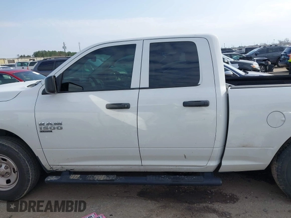 2020 Ram 1500 Classic Tradesman with VIN 1C6RR6FG0LS116724, listed as a IAAI auction lot 41566529 with 46,362 mi miles. Bid and sale history available at carsss.com. Image 14.