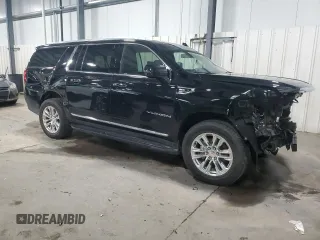 2021 GMC Yukon XL SLT with VIN 1GKS2GKDXMR371393, listed as a Copart auction lot 85052824 with 104,432 mi miles and Salvage Title. Bid and sale history available at carsss.com. Image 4.